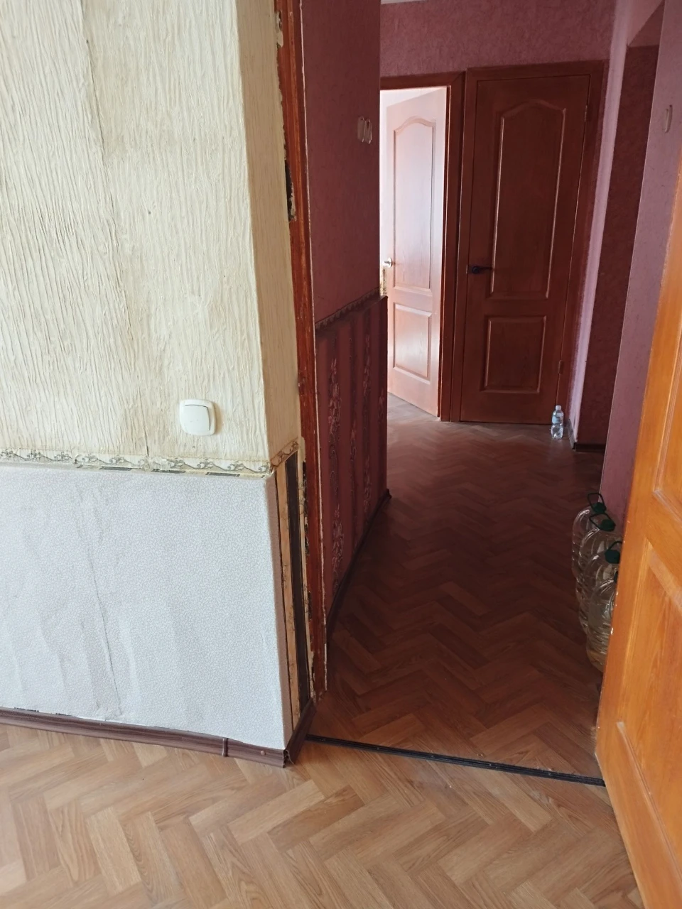 Продам двокімнатну квартиру  м.Балаклія