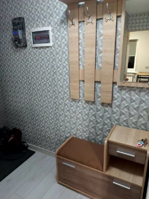 Продам 2к кВ недалеко від центру
