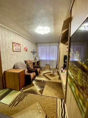 Продам 2 кімнатну квартиру м. Богодухів (404996)