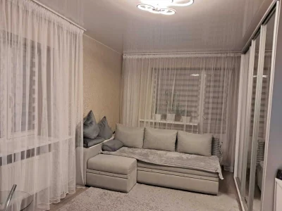 Продам квартиру з ремонтом , меблями та технікою