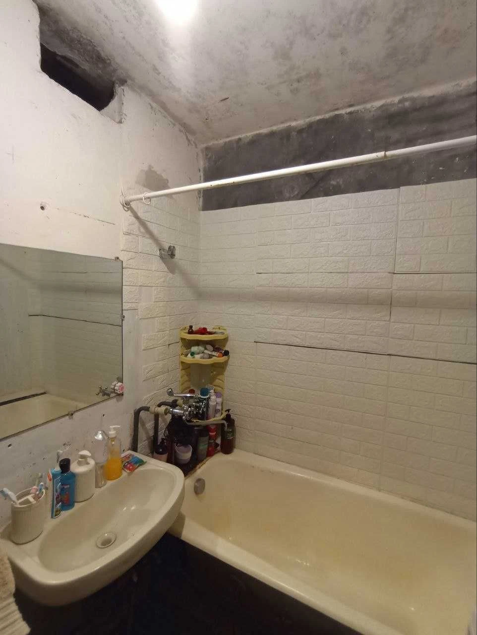 Lowest Price! Real Sale of 4-Room Apartment, Gas, Individual