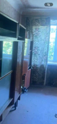 Срочно продам 2 х ком квартиру в Дергачах  1/2 эт кирпичный