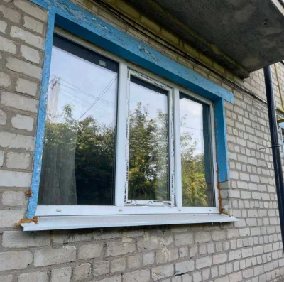 Срочно продам 2 х ком квартиру в Дергачах  1/2 эт кирпичный