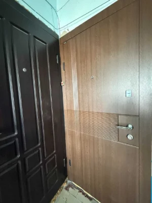 1 к кв на Посьолку з сараєм та погрібом