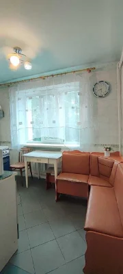 Продам 3х комнатную квартиру улучшенной планировки, в кирпич