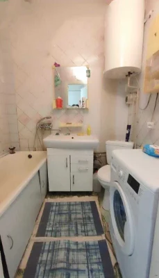 Продам 2 кімнатну квартиру в Дергачах по вулиці Садовій в це