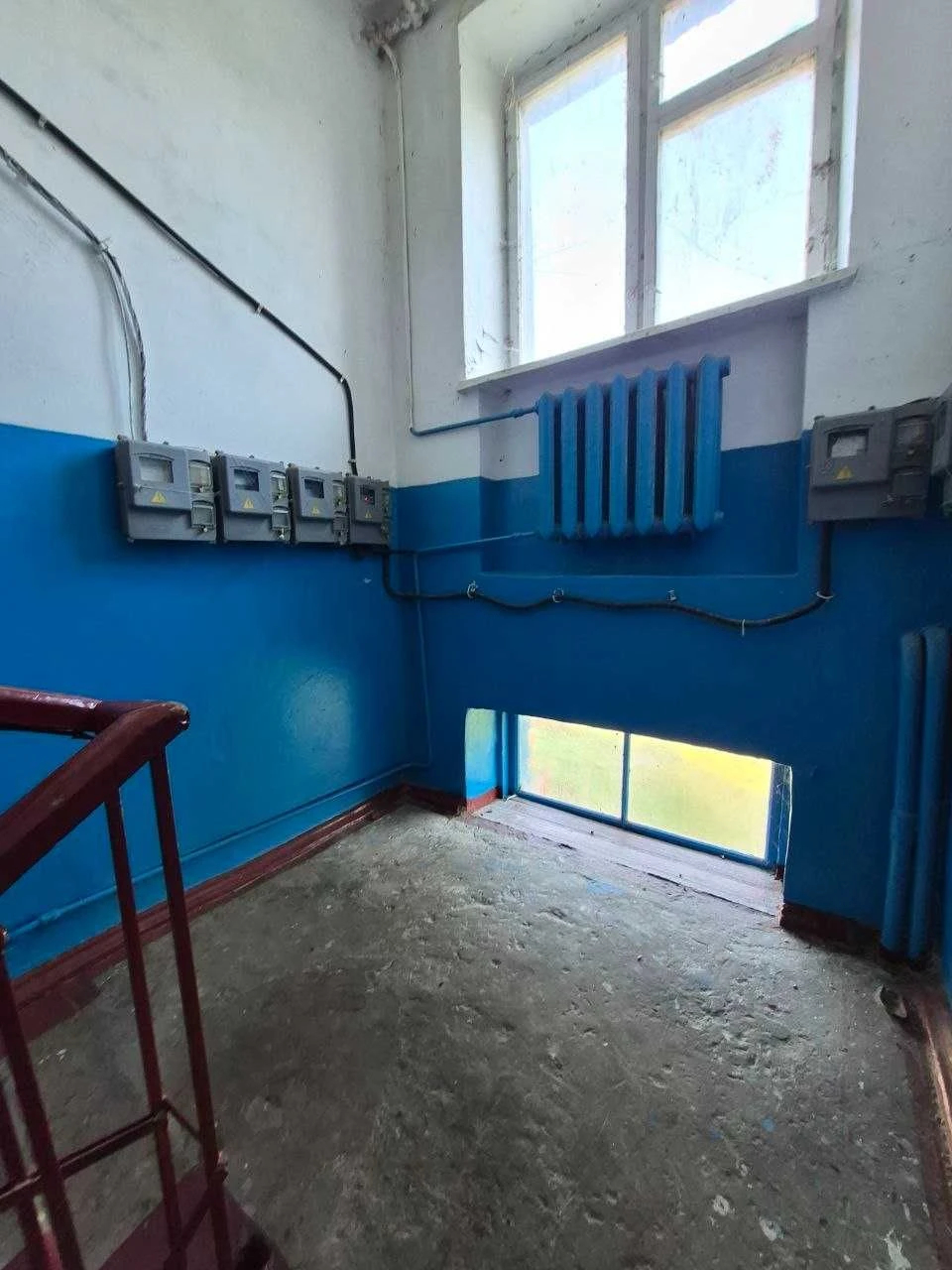 Продается трехкомнатная квартира в г.Змиев