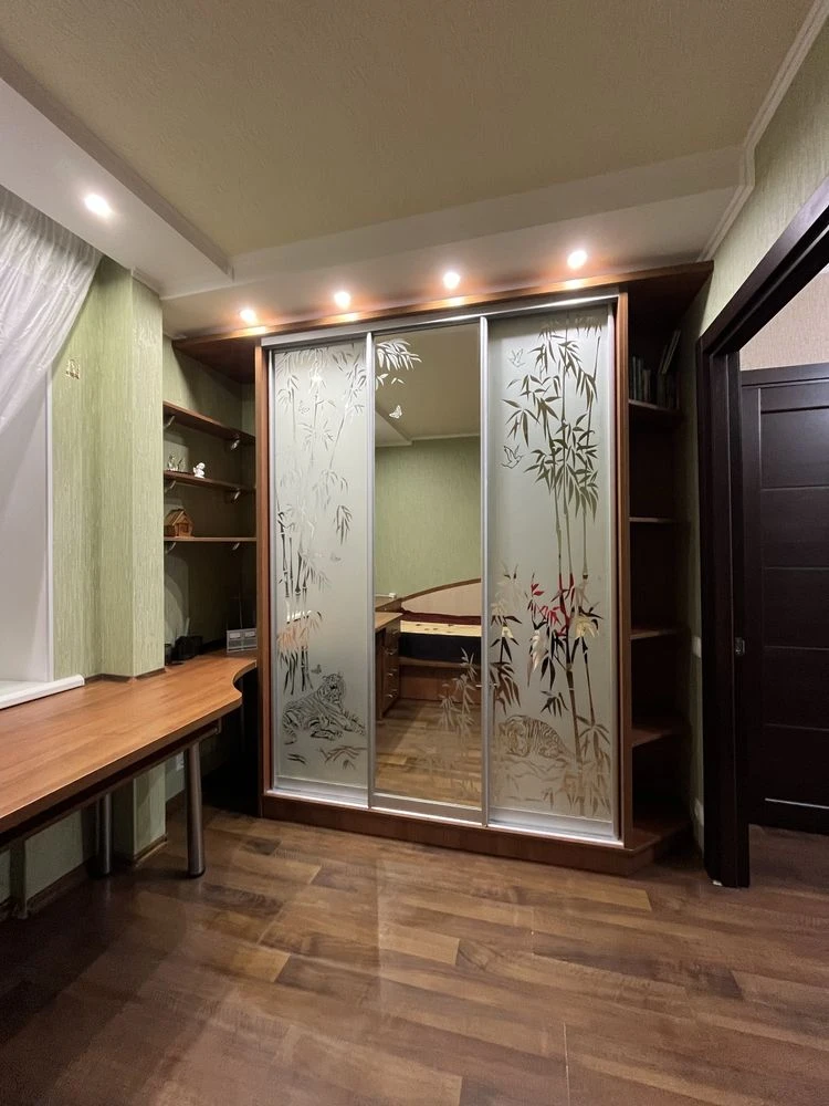 Продам 3-х кімнатну квартиру
