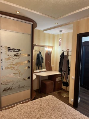 Продам 3-х кімнатну квартиру