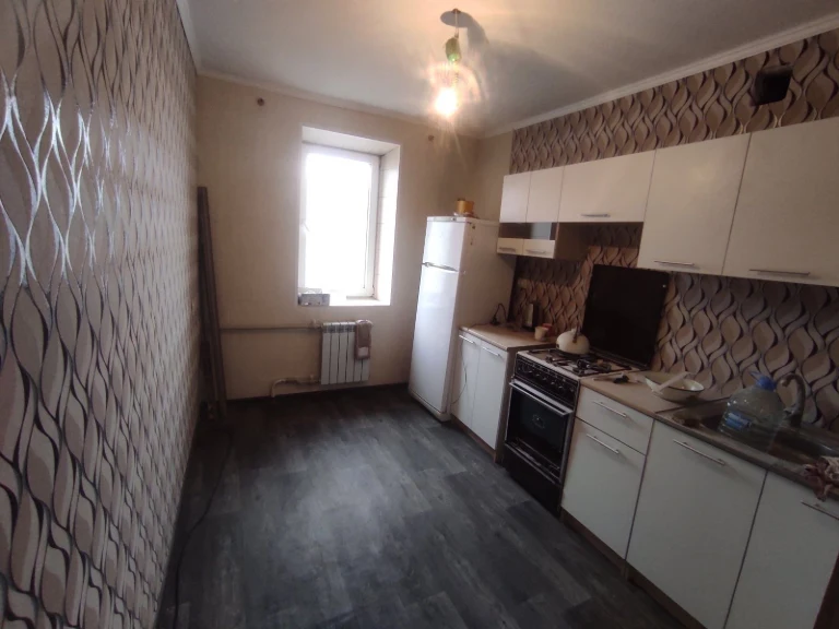 Продам 3х кімнатну квартиру м. Ізюм