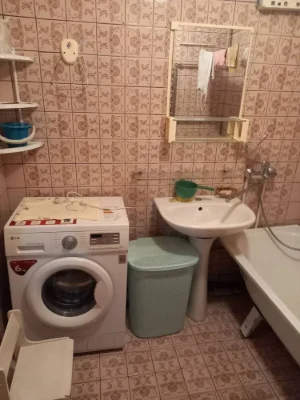 Продам 4-х комнатную квартиру