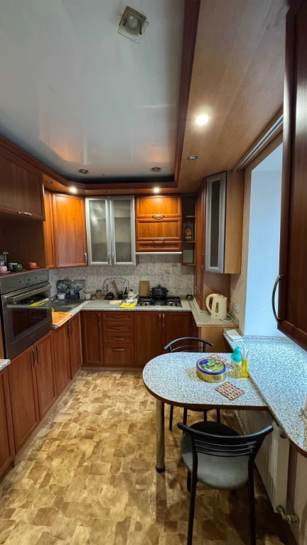 $28 000 ТОРГ 4-кімнатна квартира 69,9 м² • ремонт • автономн