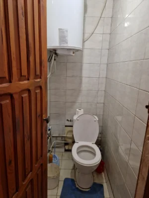 Квартира 3 кімнатна з меблями