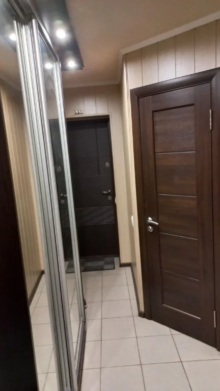 Продам квартиру в Ізюмі з автономним опалюванням - Е відновл