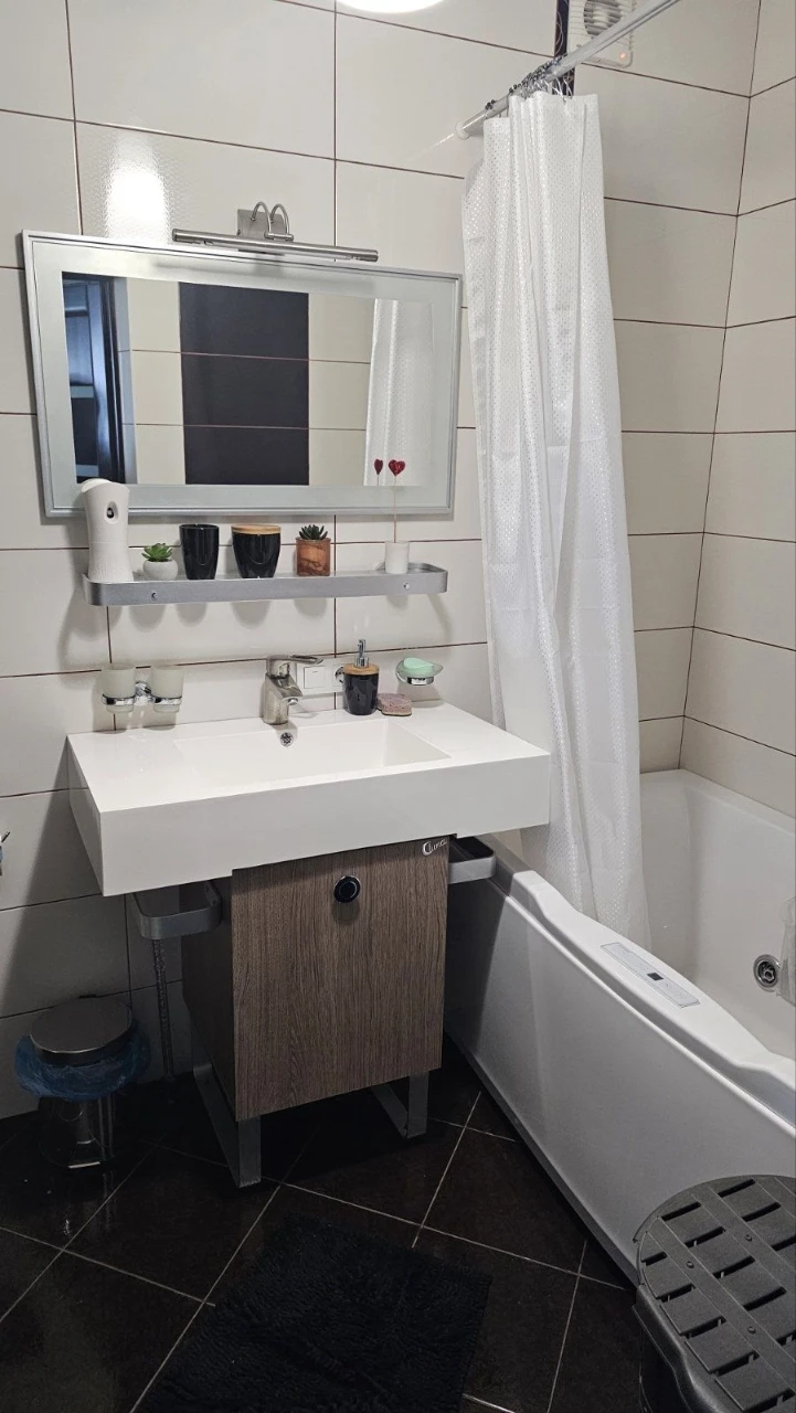 Продам квартиру в центре