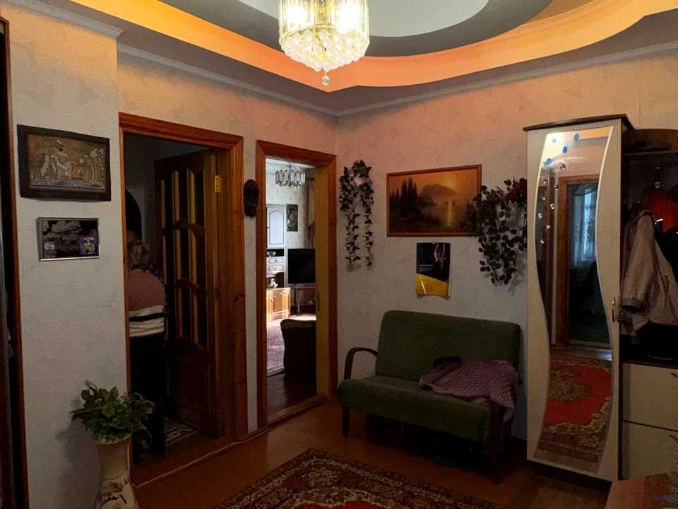 Apartment. Chuguev, Kharkiv Street