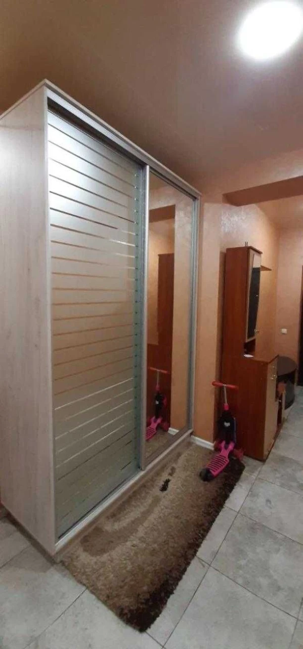Three-room apartment in Chuguev, center