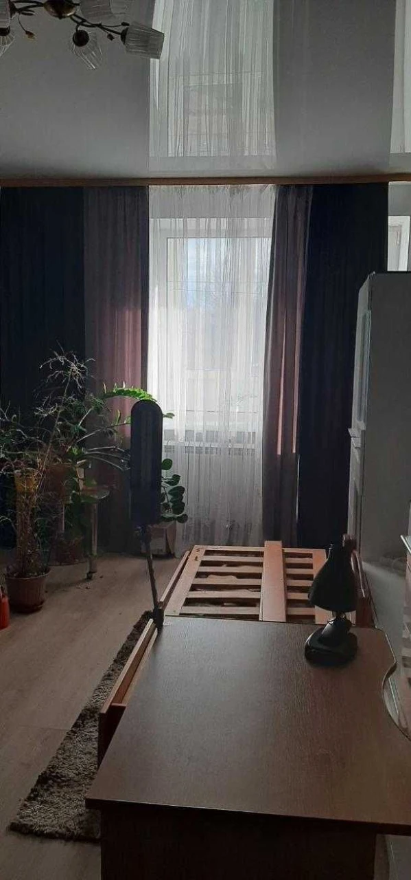 Three-room apartment in Chuguev, center