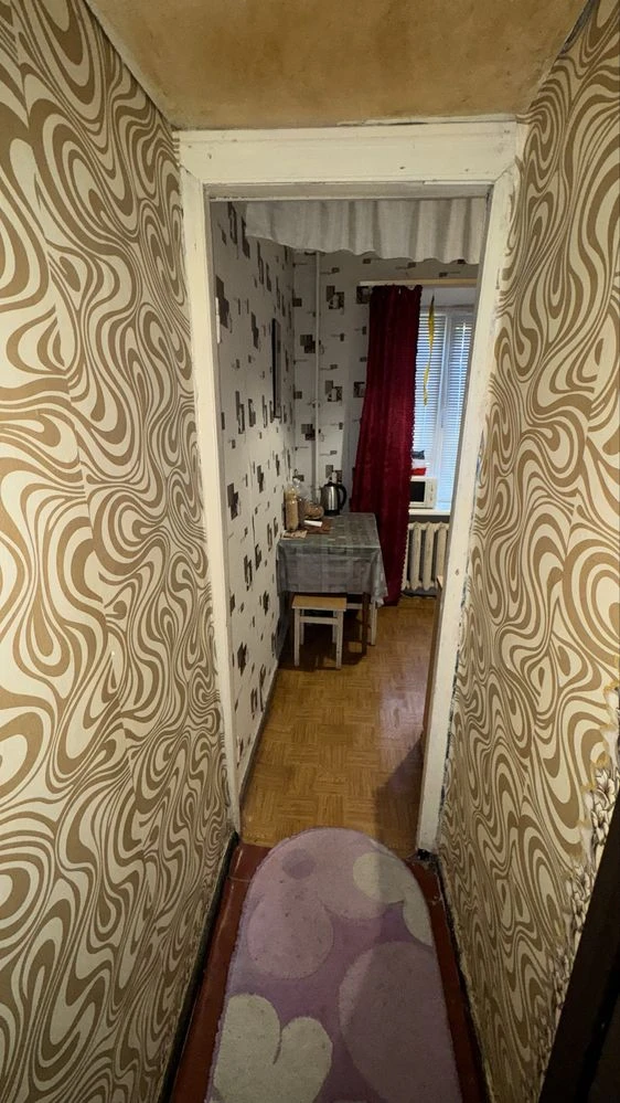 FOR SALE: 1-bedroom apartment in Chuguev (Aviator) 1st floor