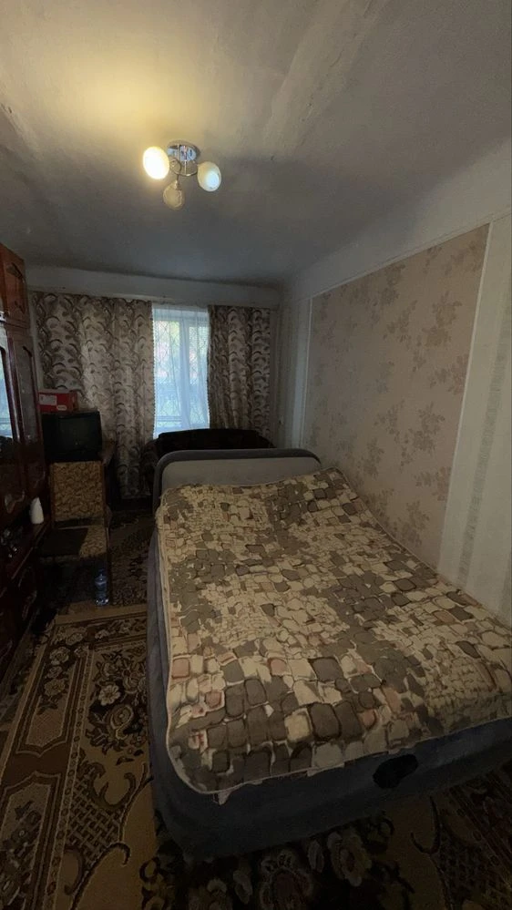 FOR SALE: 1-bedroom apartment in Chuguev (Aviator) 1st floor