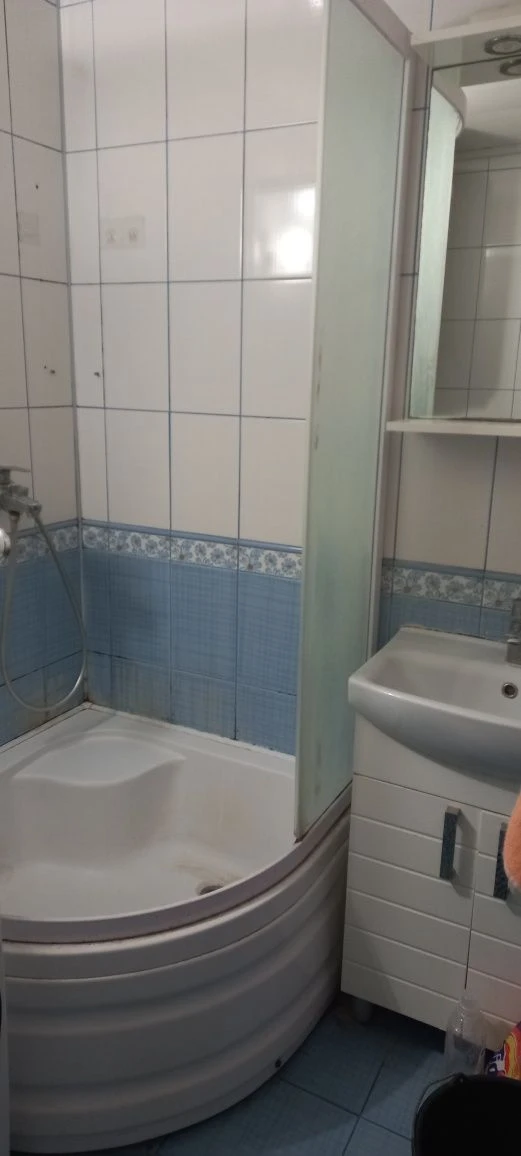 Продам 2к. квартиру в Чугуеве с индивидуальным отоплением.