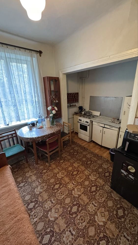 Продам 2 ккв в Чугуеве ( Авиатор )