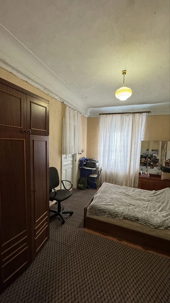 Продам 2 ккв в Чугуеве ( Авиатор )