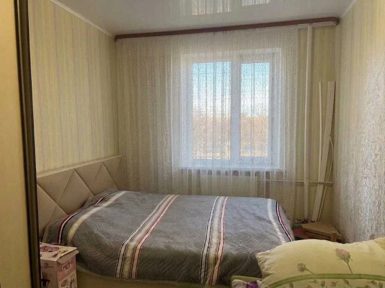 Продається 3-кімнатна квартира в центрі Чугуєва