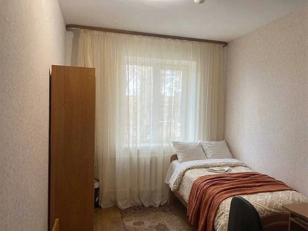 В продаже 3-х комнатная квартира в центре Чугуева