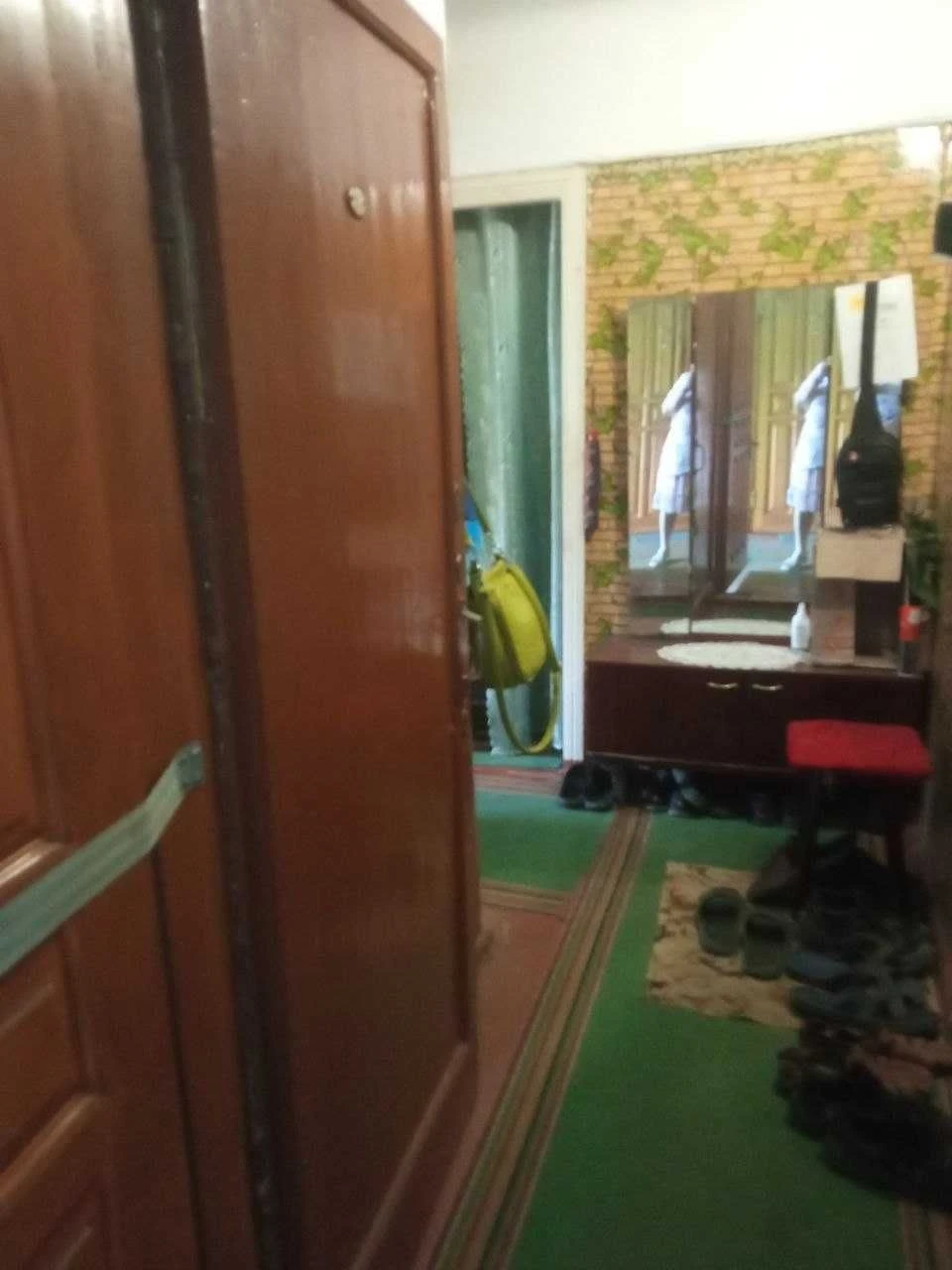 Продається 2-кімнатна квартира в самому центрі Чугуєва