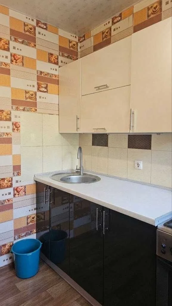 Urgent sale of a 2-room apartment in Chuguev