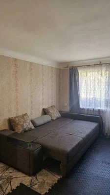 Urgent sale of a 2-room apartment in Chuguev