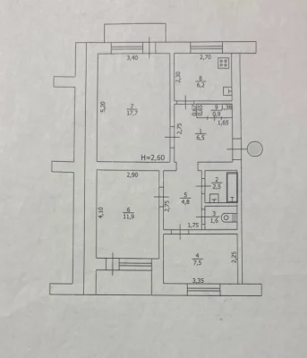 Sale of a 3-bedroom apartment, center, Chuguyev