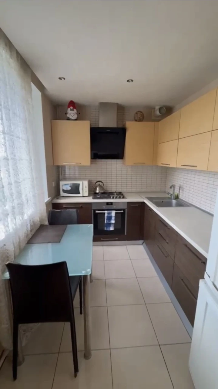 Продається затишна 3-кімнатна квартира