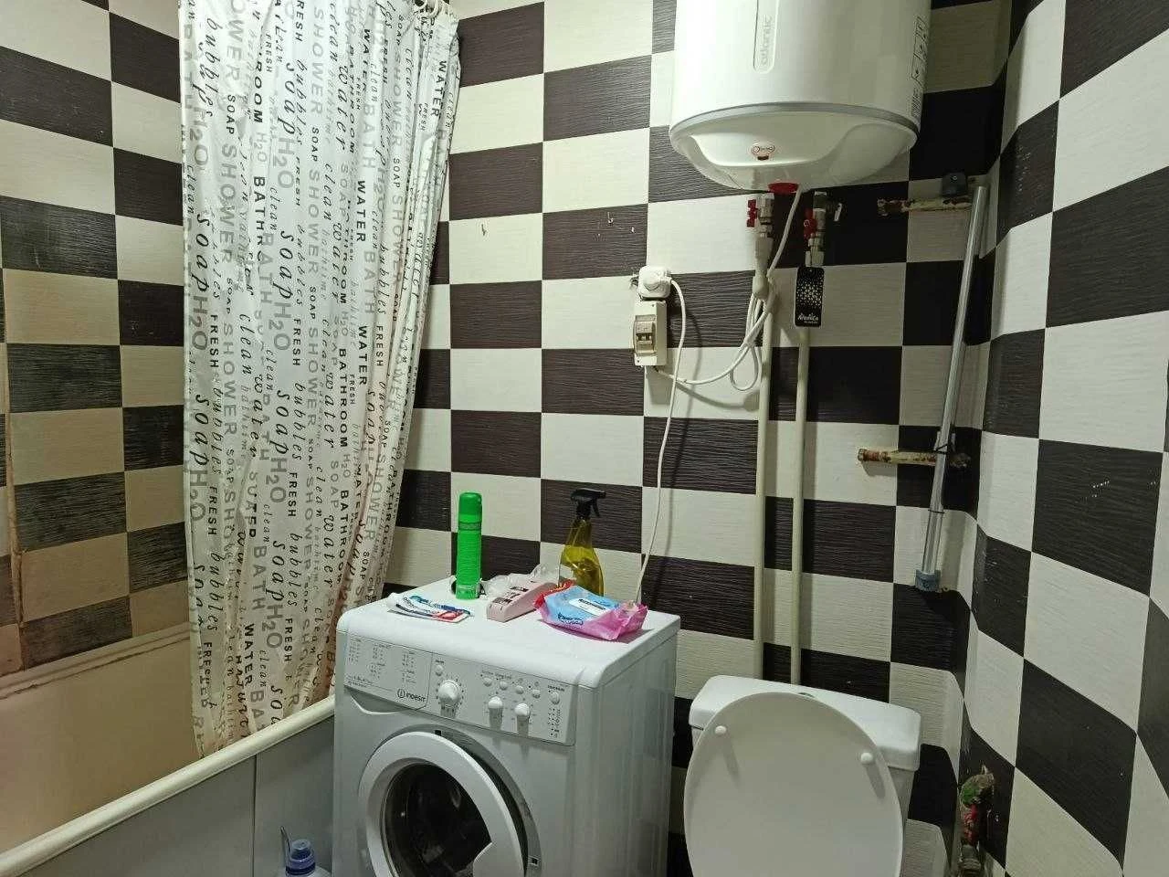 Квартира в центрі Чугуєва, 2 кімнати