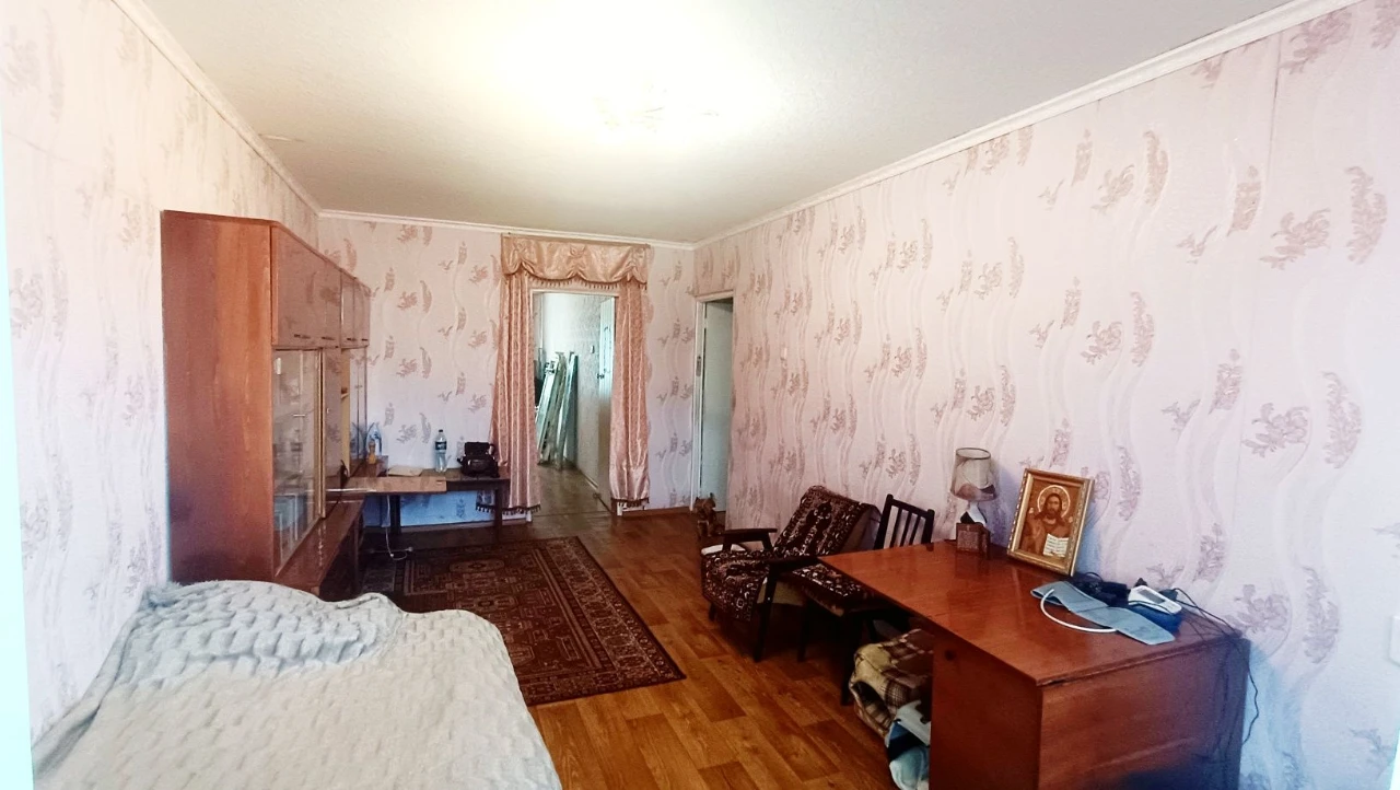 Sale of a 2-bedroom apartment, Chuguyev, center