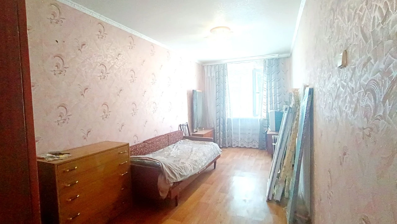 Sale of a 2-bedroom apartment, Chuguyev, center