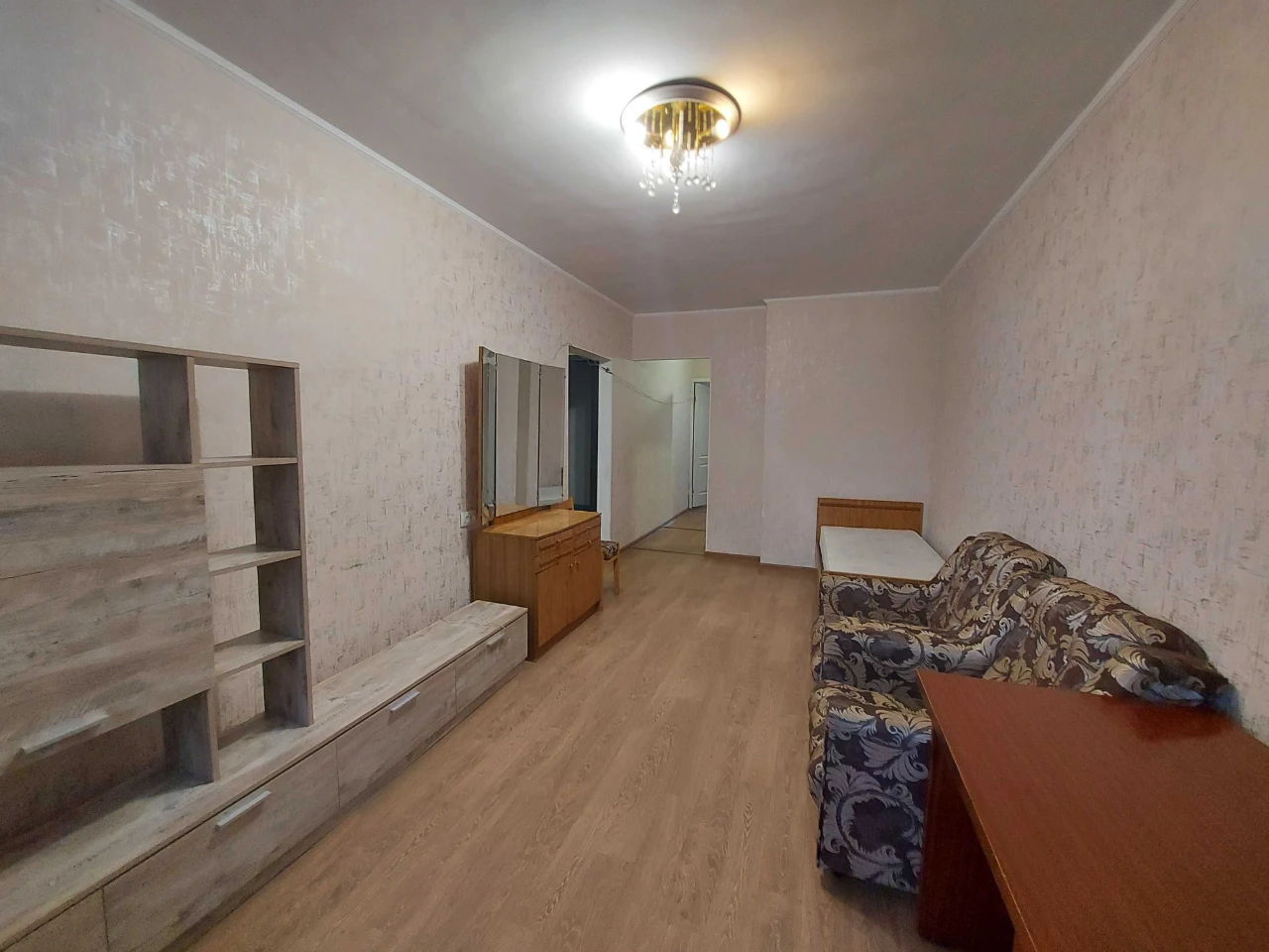 For sale in Chuguev 3 rooms apartment total area 73.7 sq.m