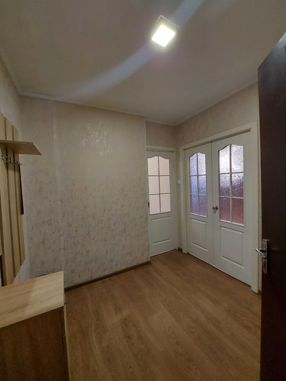 For sale in Chuguev 3 rooms apartment total area 73.7 sq.m