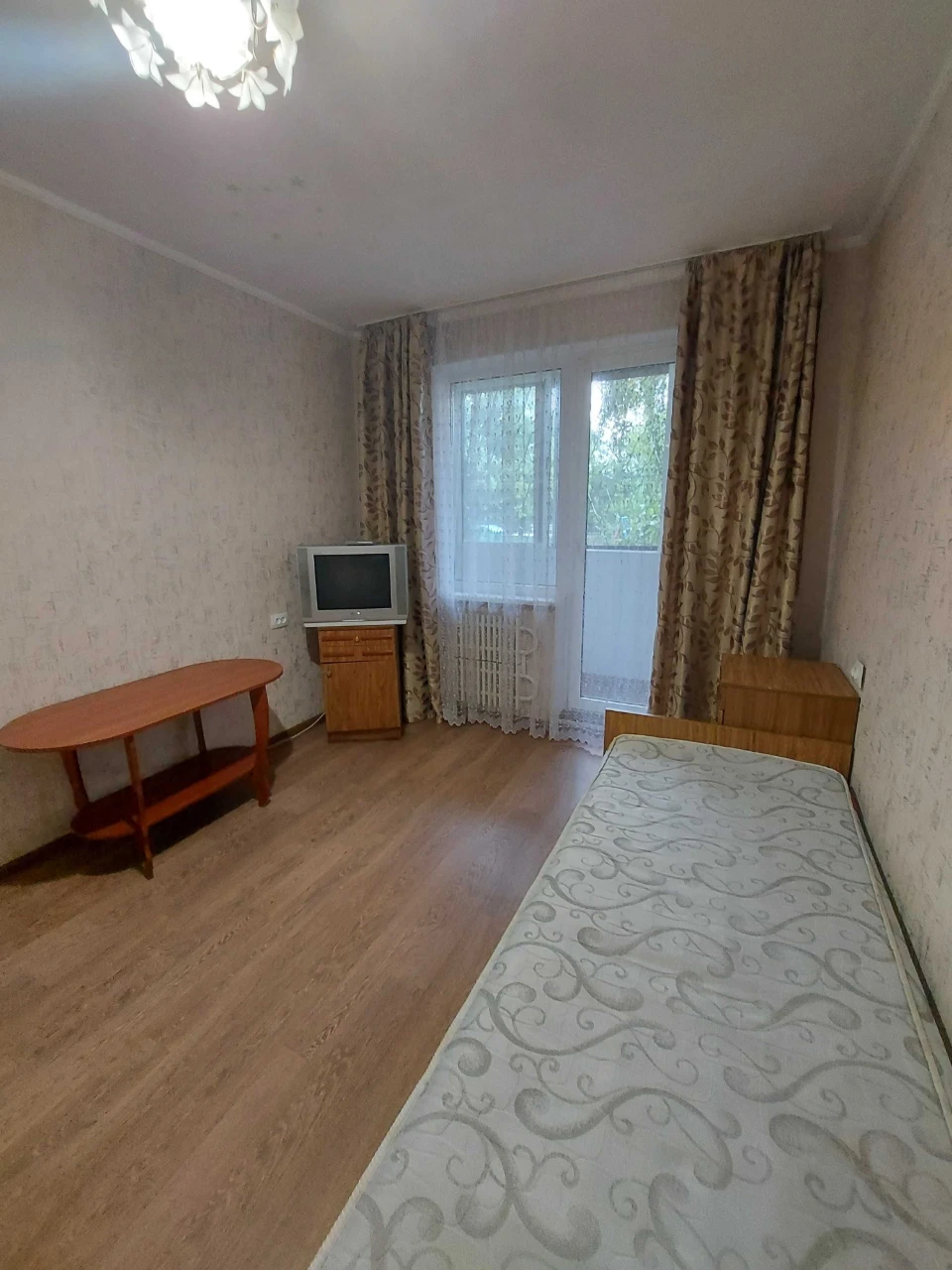 For sale in Chuguev 3 rooms apartment total area 73.7 sq.m