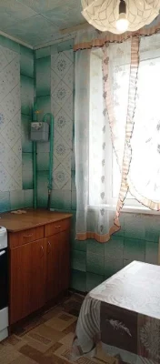 Продається 3-кімнатна квартира в Чугуєві