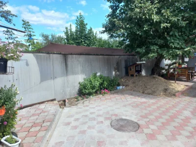 Продам 3х ком. квартиру, свой двор.