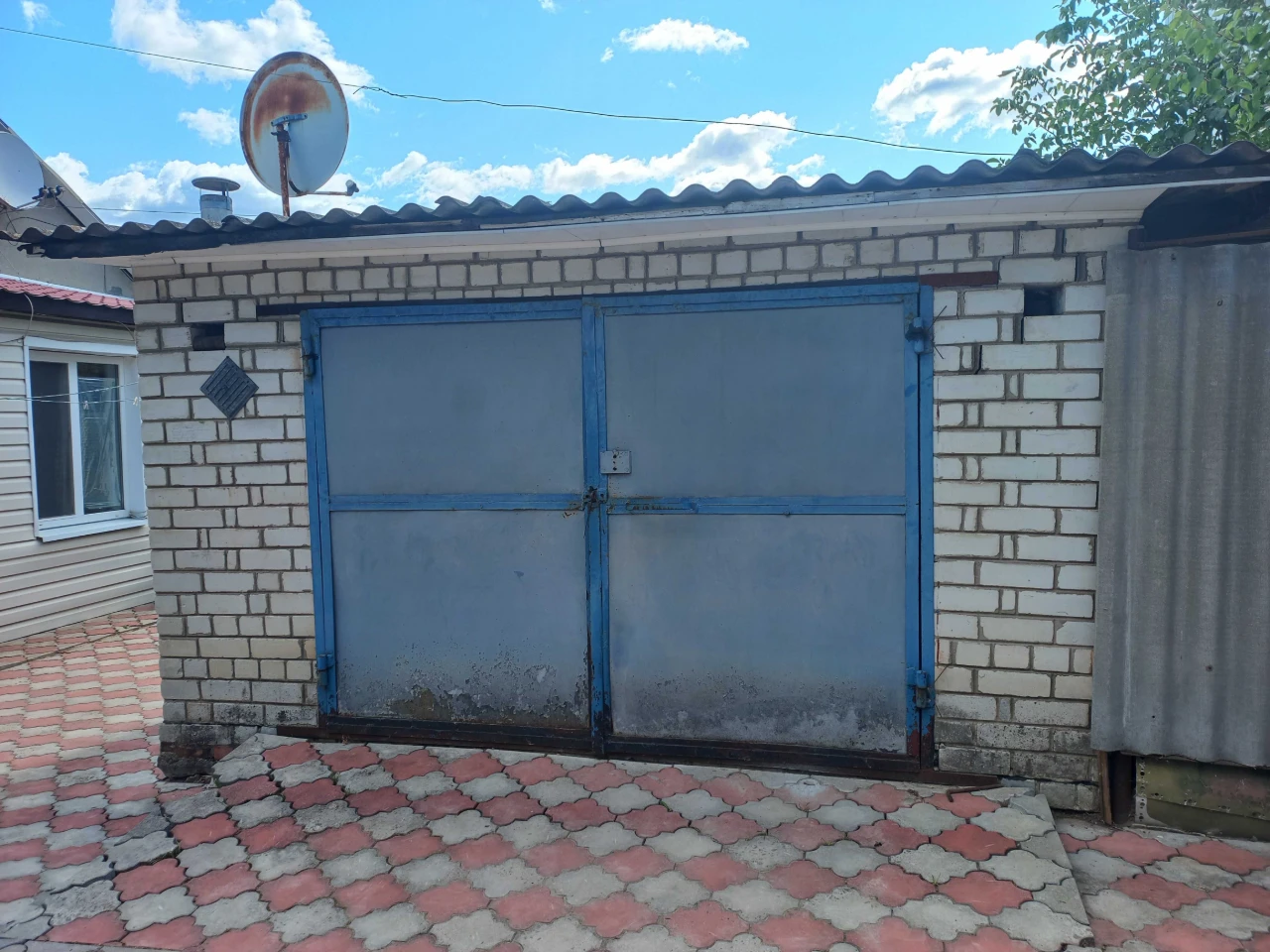 Продам 3х ком. квартиру, свой двор.
