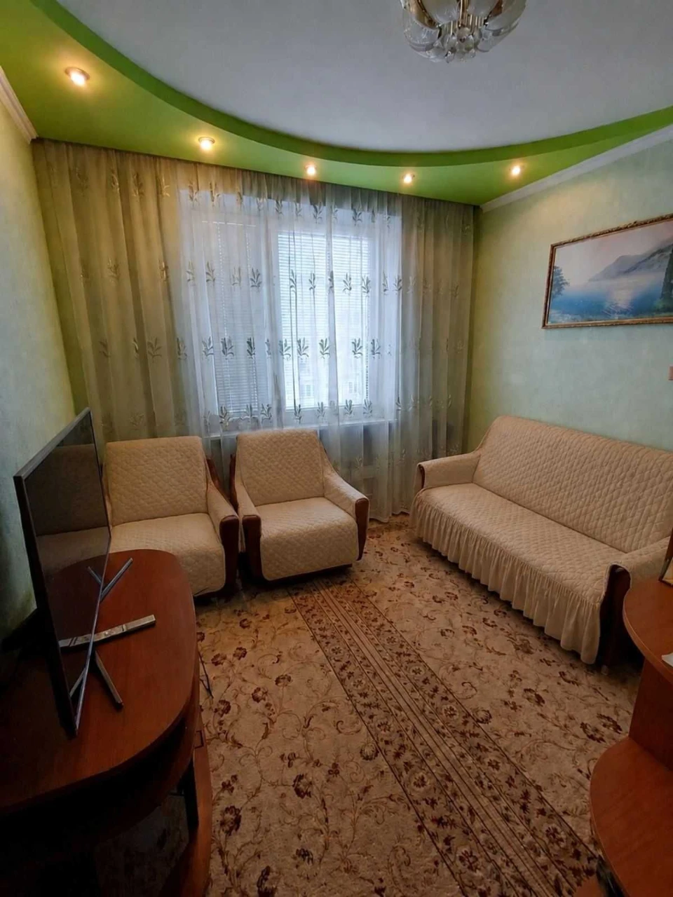 For sale 2-room apartment in Chuguev center