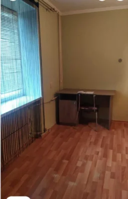 Продається 1-кімнатна квартира в Чугуєві