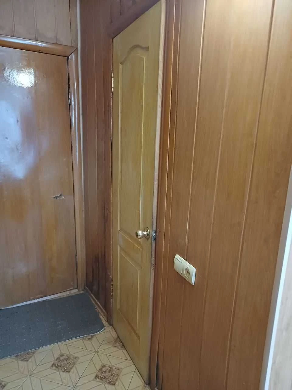 Продається 1-кімнатна квартира в Чугуєві
