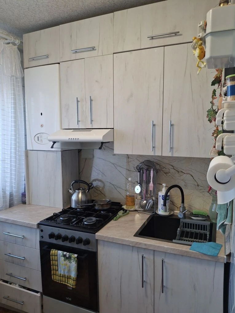 For sale 3-room apartment with independent heating in Chuguev