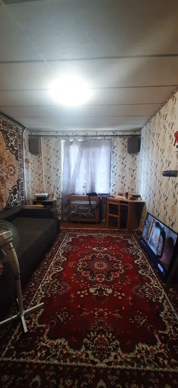 Продається 1-кімнатна квартира в Чугуєві