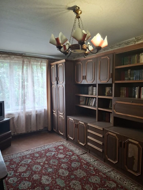 Продаётся 2-х комнатная квартира в Чугуеве м-н Авиатор