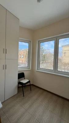 Продаю 2-кімнатну квартиру в Чугуєві (Авіатор) 2-й поверх